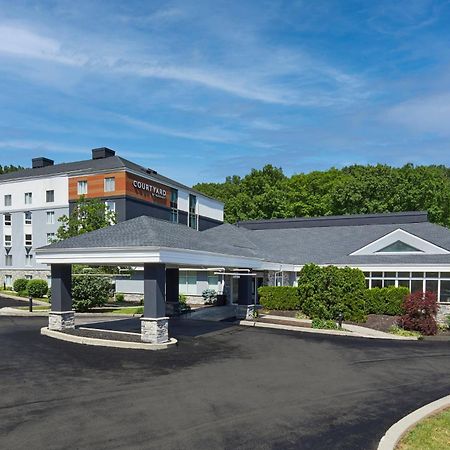 Courtyard Rochester East / Penfield Hotel Exterior photo